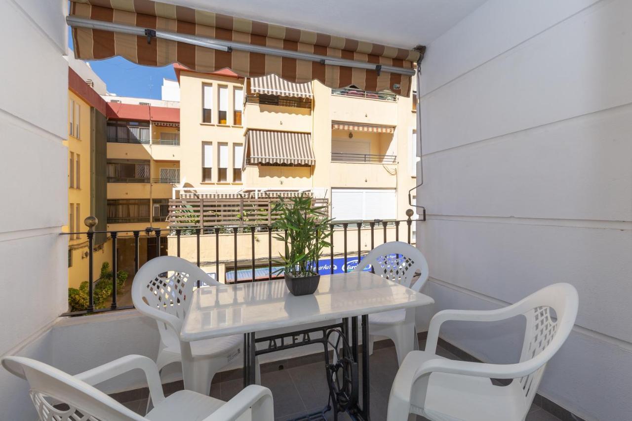 Apartamento La Victoria Apartment Malaga Exterior photo